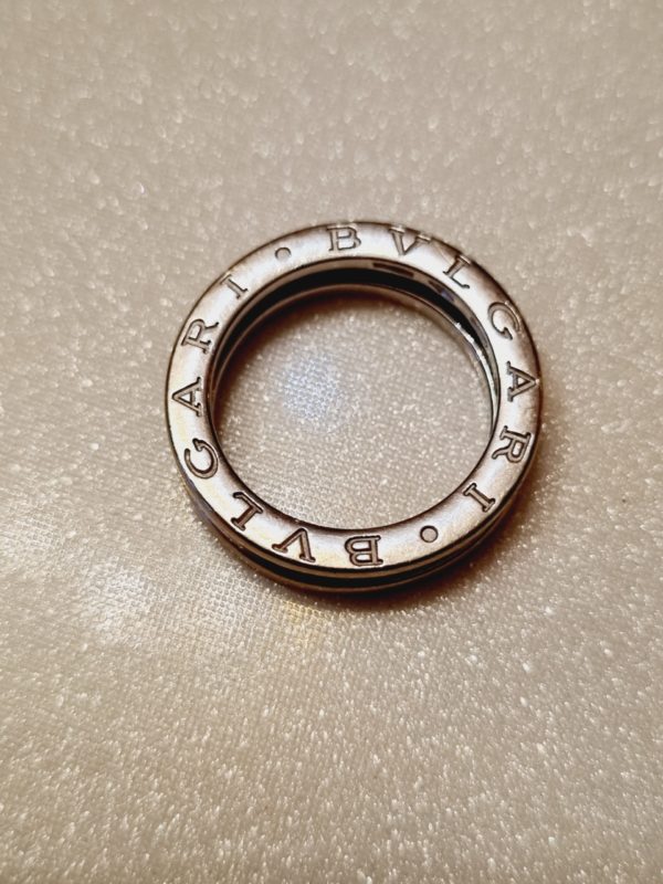 Bague Bulgari B zero 1 en or blanc et diamant
