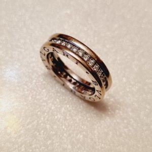 Bague Bulgari B zero 1 en or blanc et diamant