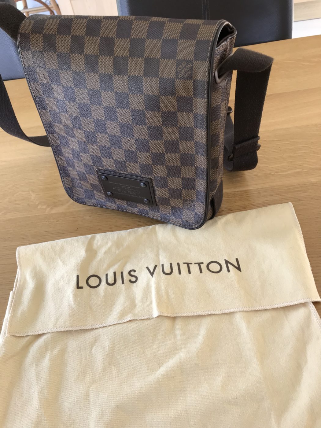 Louis Vuitton Brooklyn PM Damier - Occasions-Luxe