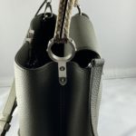 LOUIS VUITTON Sac Capucine BB en cuir vert poignée python