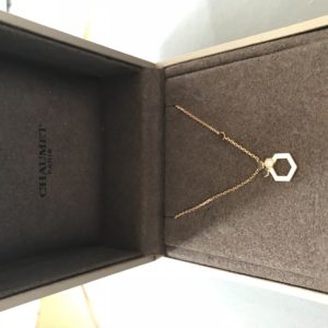 Collier Chaumet “bee my love”