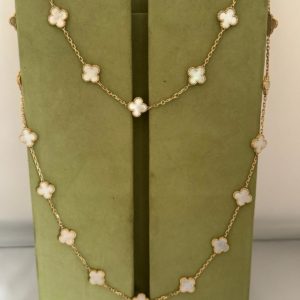 VAN CLEEF ET ARPELS. SAUTOIR VINTAGE ALHAMBRA 20 MOTIFS