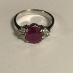 bague en or blanc, rubis BIRMAN