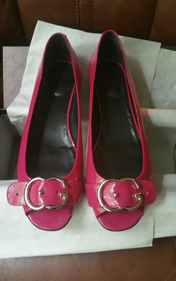 Gucci Authentic Womens Pink Patent Leather Peeptoe Ballet Flats Shoes sz 40 new
