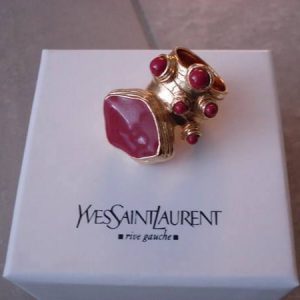 Yves Saint Laurent Arty dots