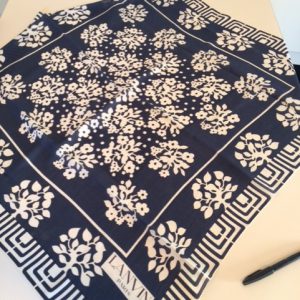 Foulard en soir, bleu et blanc, Lanvin