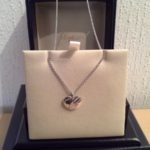 Tours de cou/pendentifs