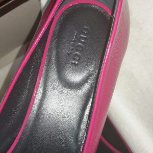 Gucci Authentic Womens Pink Patent Leather Peeptoe Ballet Flats Shoes sz 40 new
