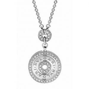 Tours de cou/pendentifs